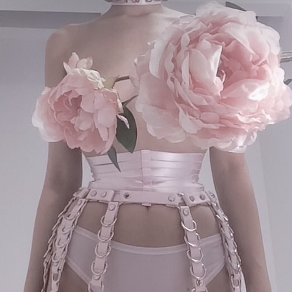 Creepyyeha Yeha waist cincher White 🦢